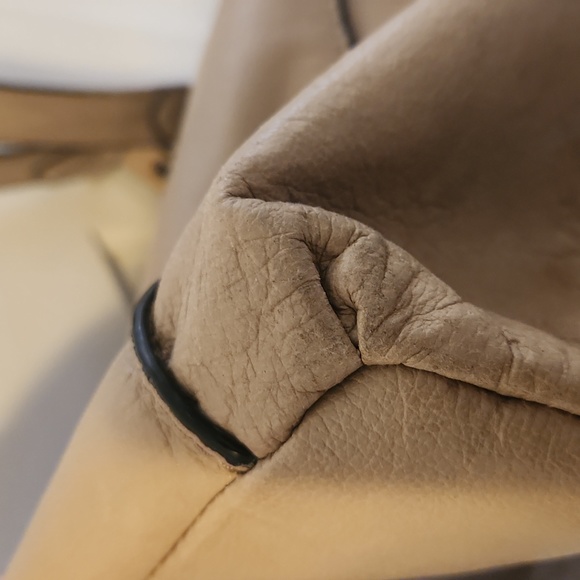 Elliot Lucca - Messina taupe hobo - Picture 2 of 13